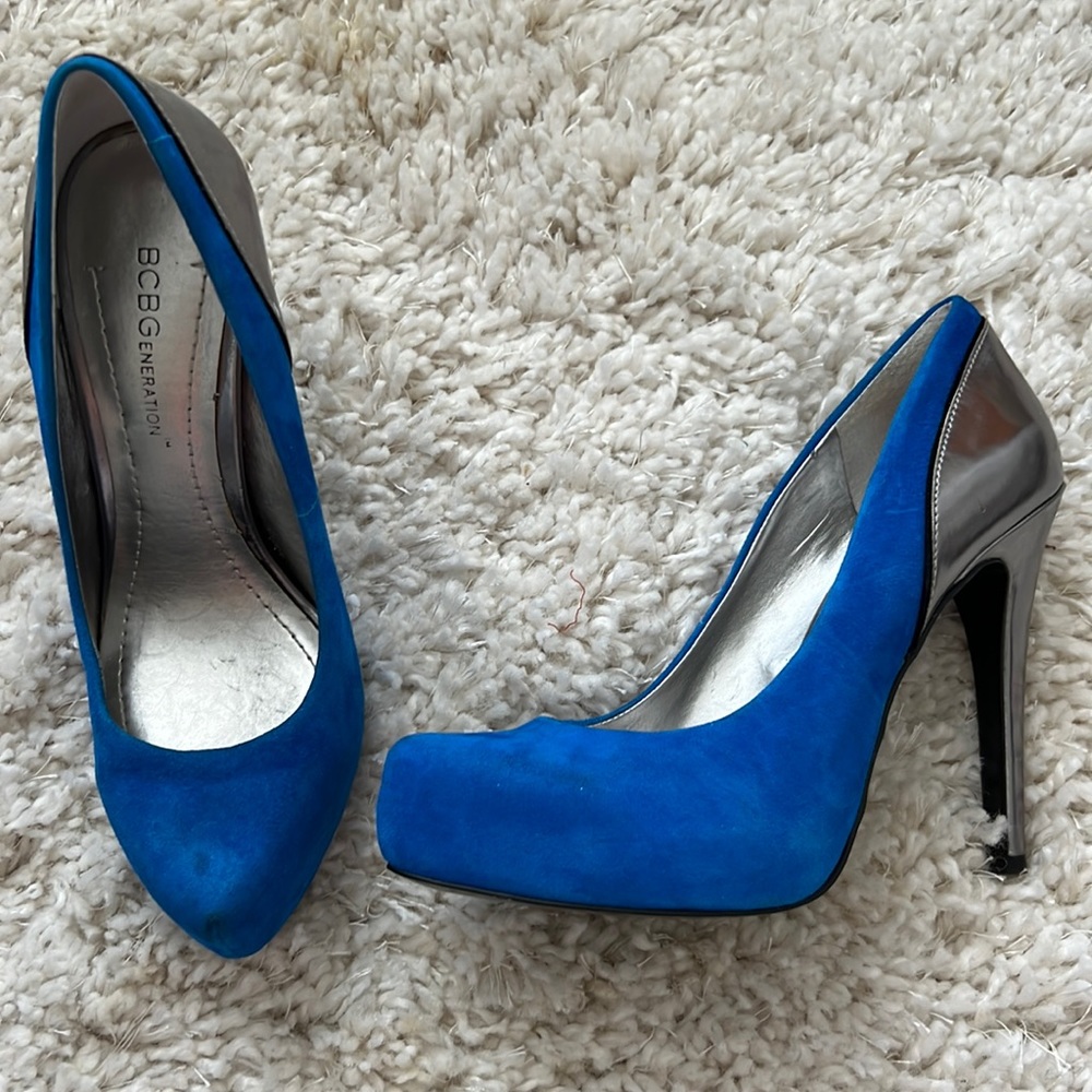 Gorgeous Blue/Silver 4’ Heels.